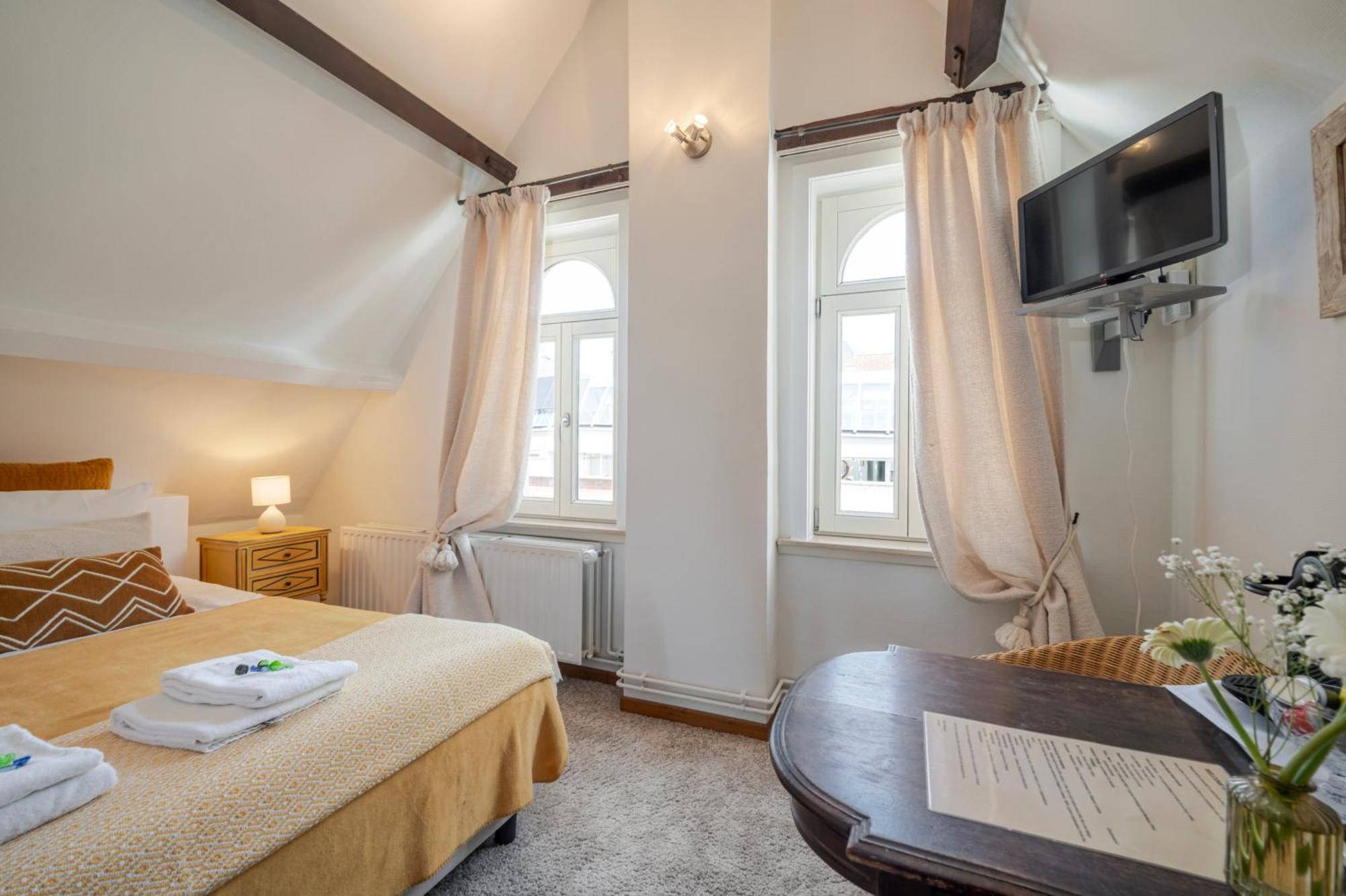 Apartment Het Geerwijn - Gastensuite In Hartje Bruges